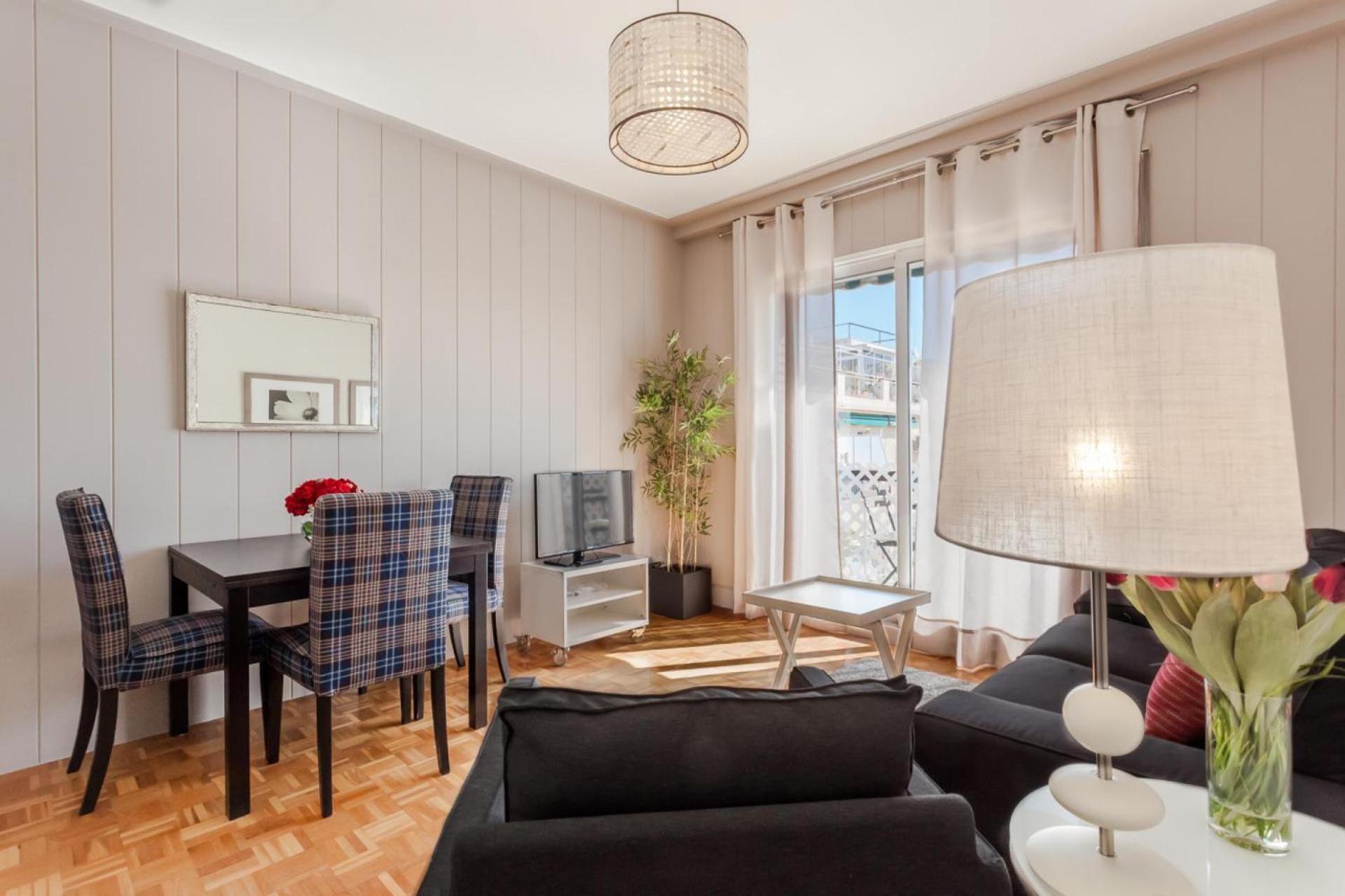 Appartement 6 *