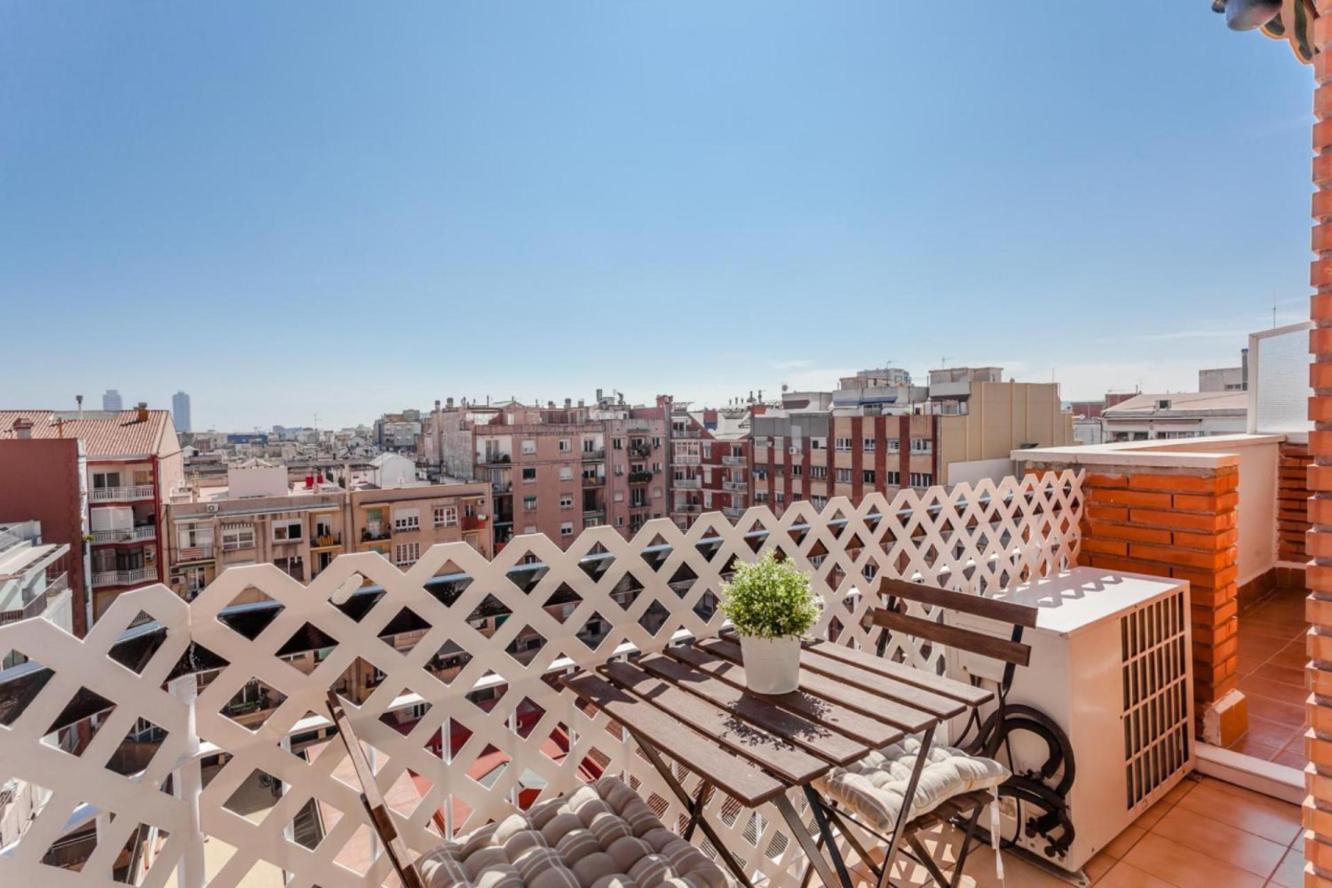 Appartement 6 *